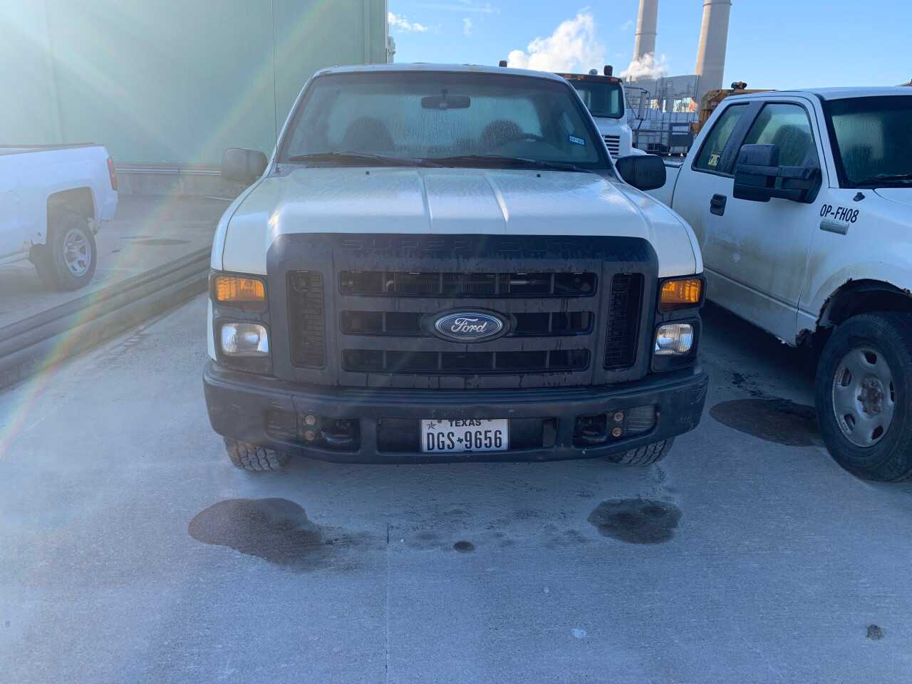 2008 Ford F250 Pickup Truck - HYDRO EXCAVATOR TRUCKS