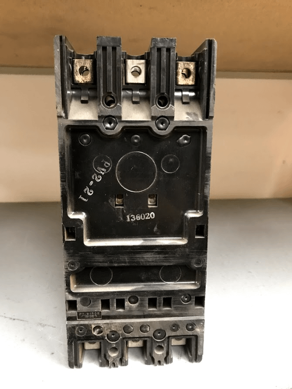 General Electric Breaker - CIRCUIT BREAKERS