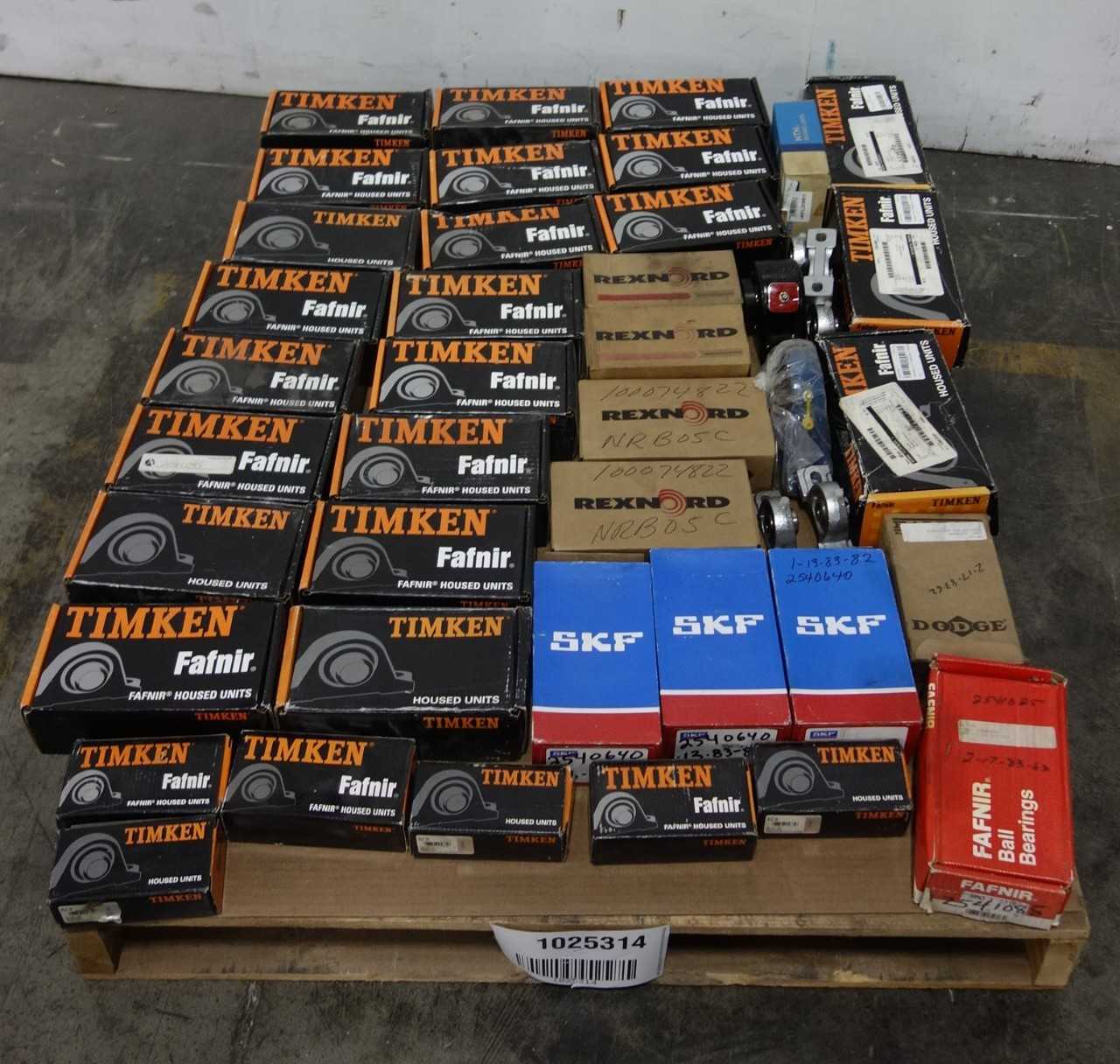 LOT OF ASSORTED PILLOW BLOCK BEARINGS - BEARINGS