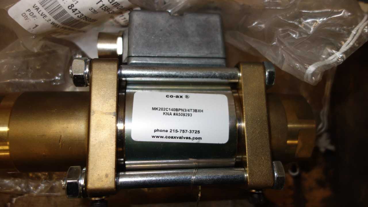 LOT OF 4 TOTES OF ASSORTED VALVE REPLACEMENT PARTS - VALVES