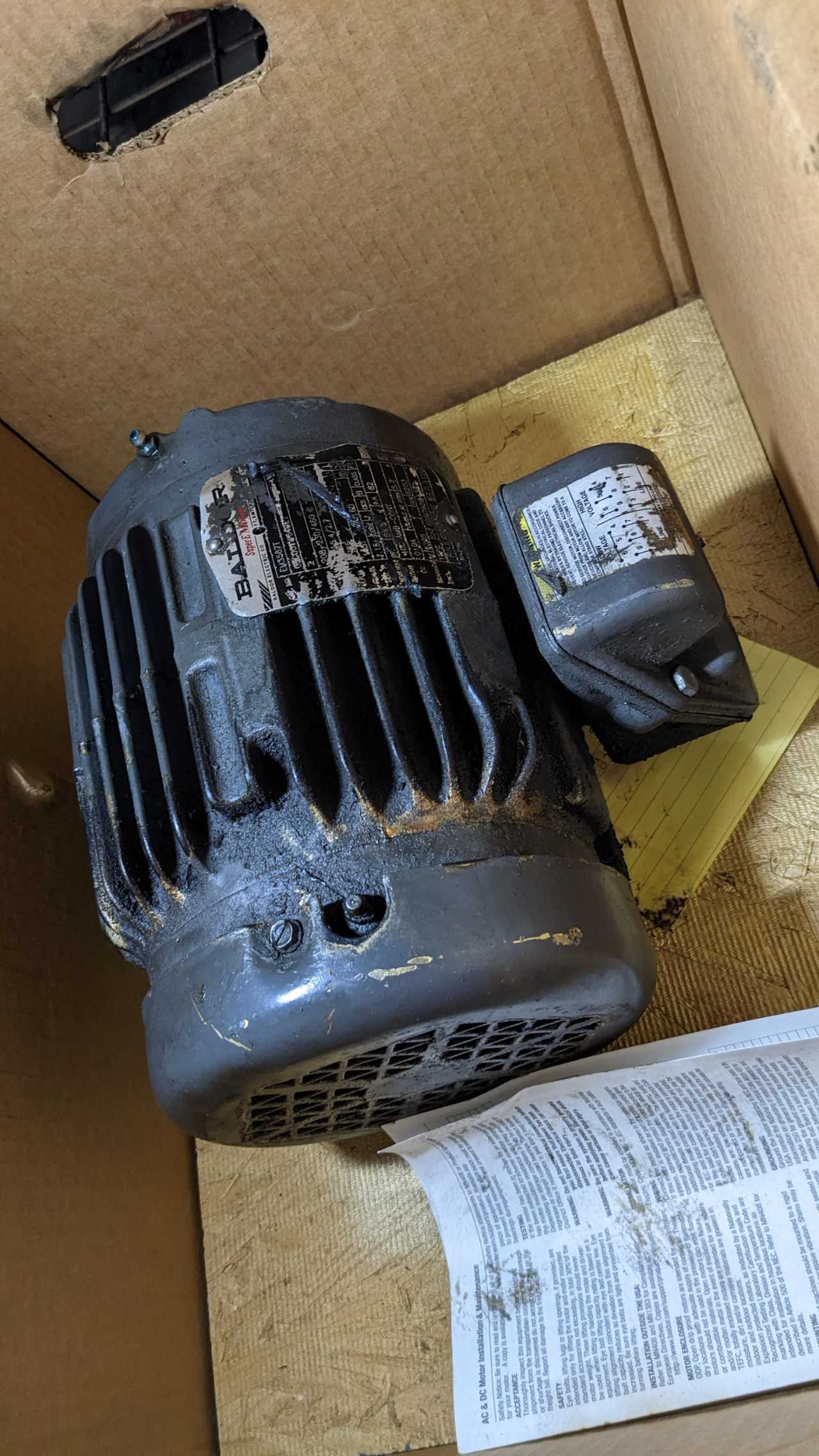 Lot of 4 motors Baldor 2 Hp - ELECTRIC MOTORS