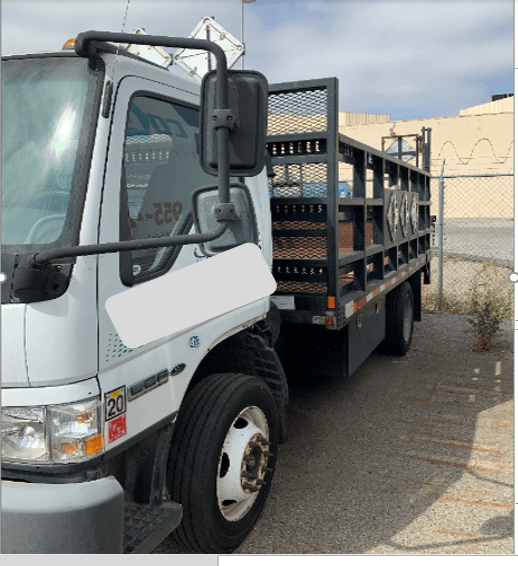 2007 Ford LCF V6 Flat Deck Truck - MISCELLANEOUS