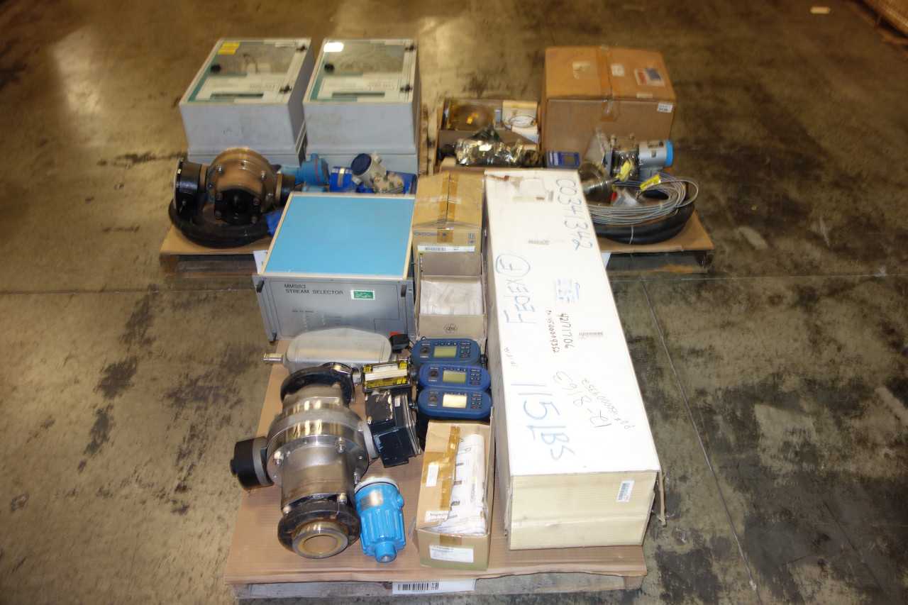 3 PALLETS OF ASSORTED TRANSMITTERS, FLOW METERS, SENSORS, AND CONTROLS - INSTRUMENTATION