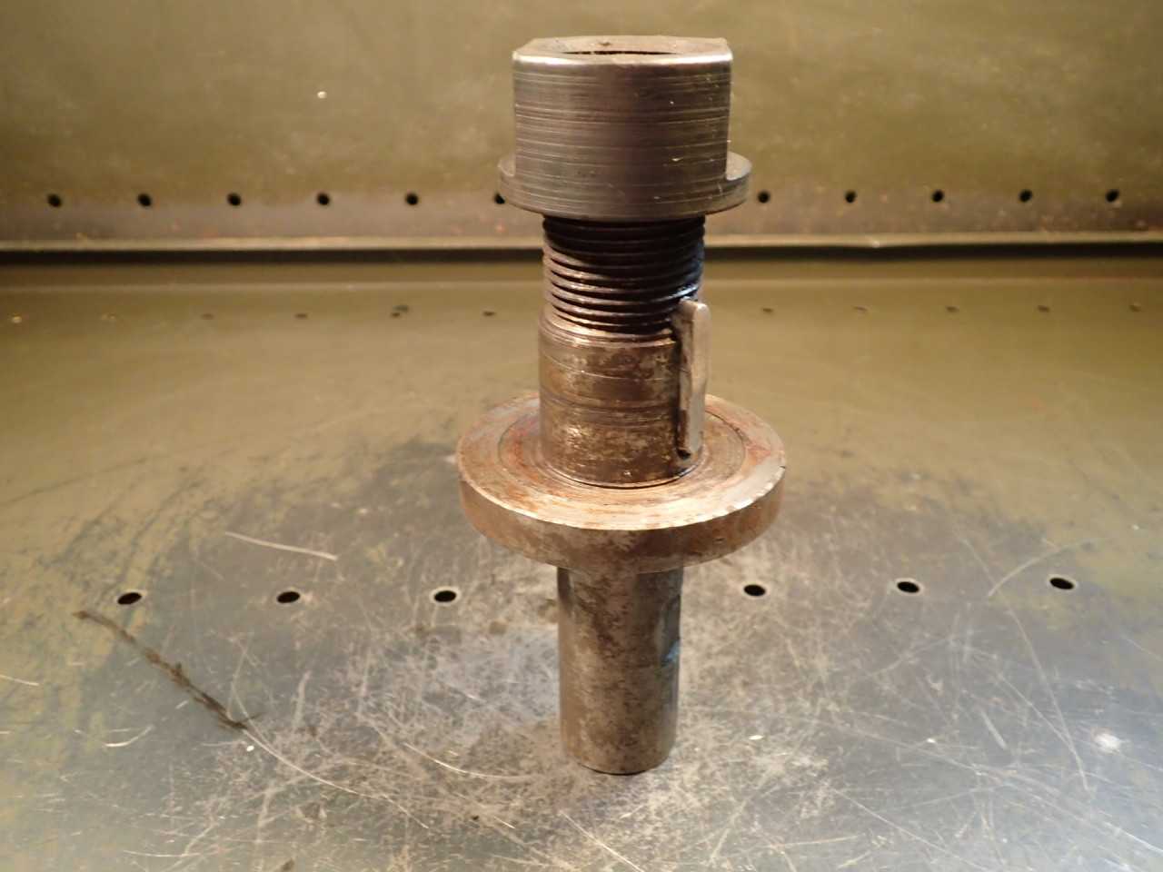 1-1/2" x 1-1/4" Long Horizontal Mill Milling Cutter Arbor: 1-1/4" Straight Shank - END MILLS
