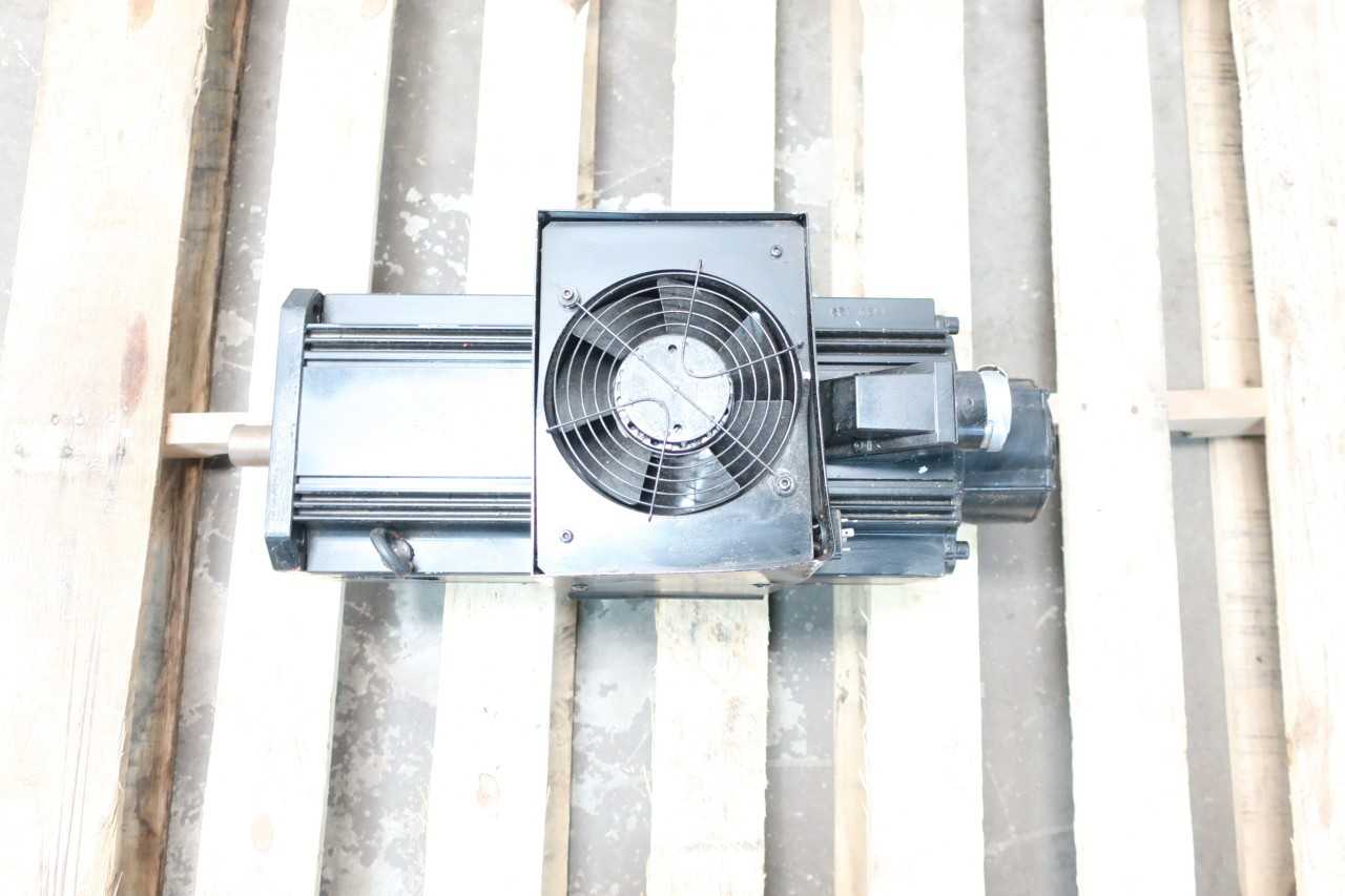 REXROTH MHD112D-027-PP0-AN PERMANENT MAGNENT 3000RPM 32MM 48-72NM 319-344V-AC SERVO MOTOR - SERVO