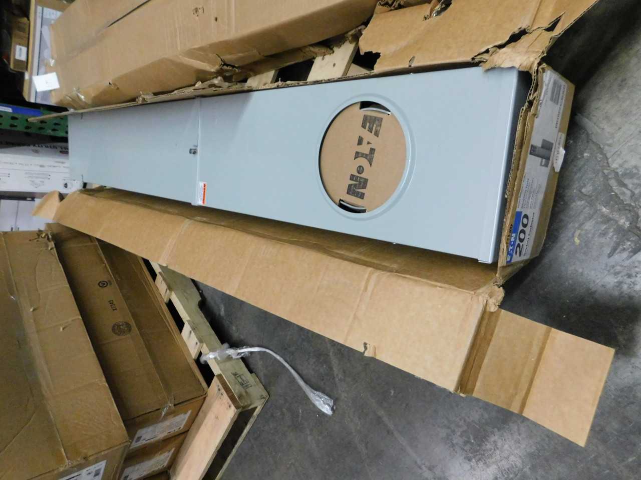 Lot of 1 Meter Channel - ELECTRICAL COMPONENTS
