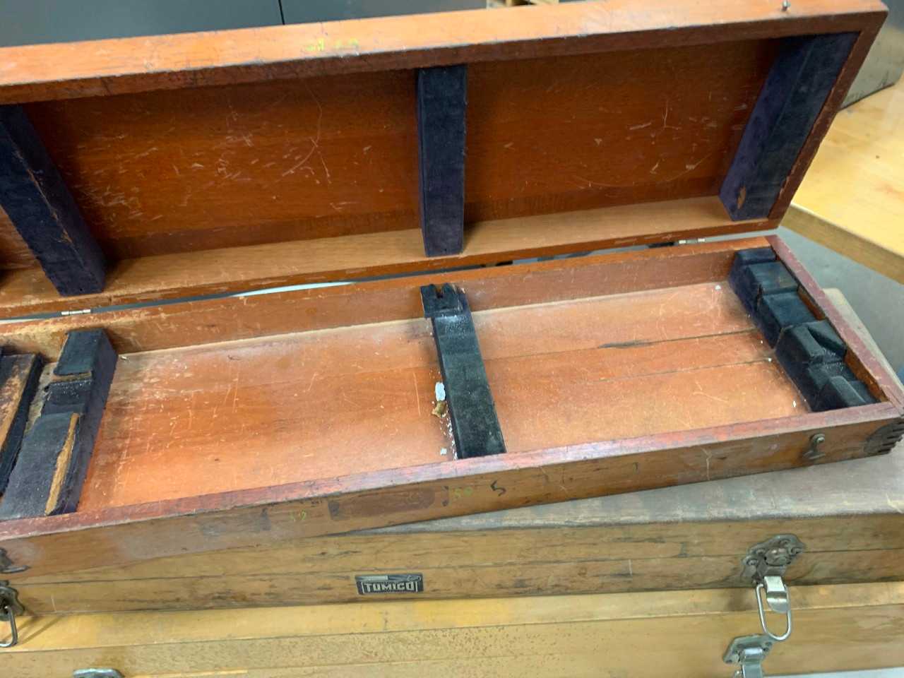 Empty wood boxes - PLANT & FACILITY