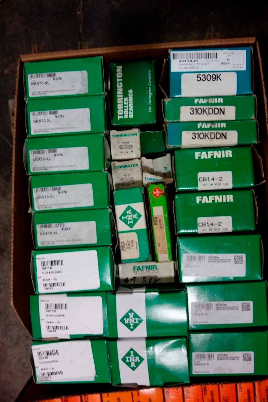 PALLET OF ASSORTED BEARINGS - BEARINGS