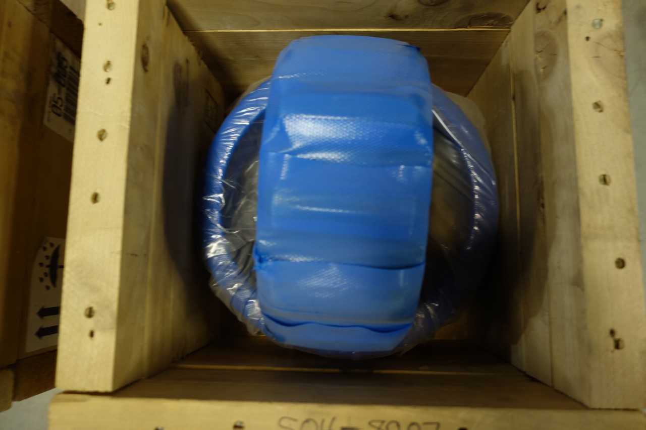 LOT OF 2 TIMKEN 140RF93 BA1354 R3 TORRINGTON CYLINDRICAL 140MM 300MM 114.3MM ROLLER BEARING - BEARINGS