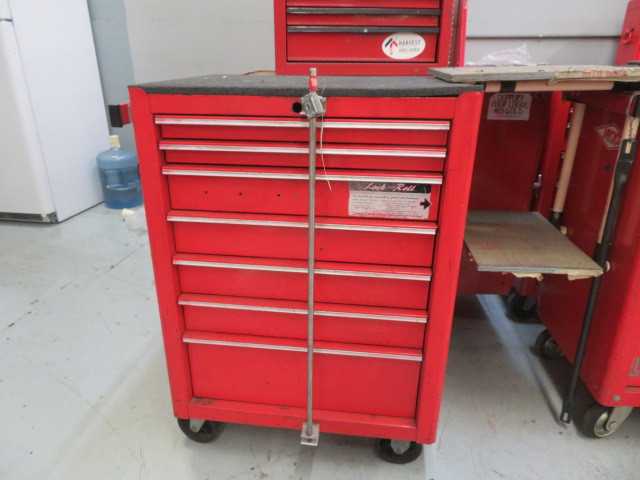 7 Drawer Tool Box Snap On with work table - MISCELLANEOUS