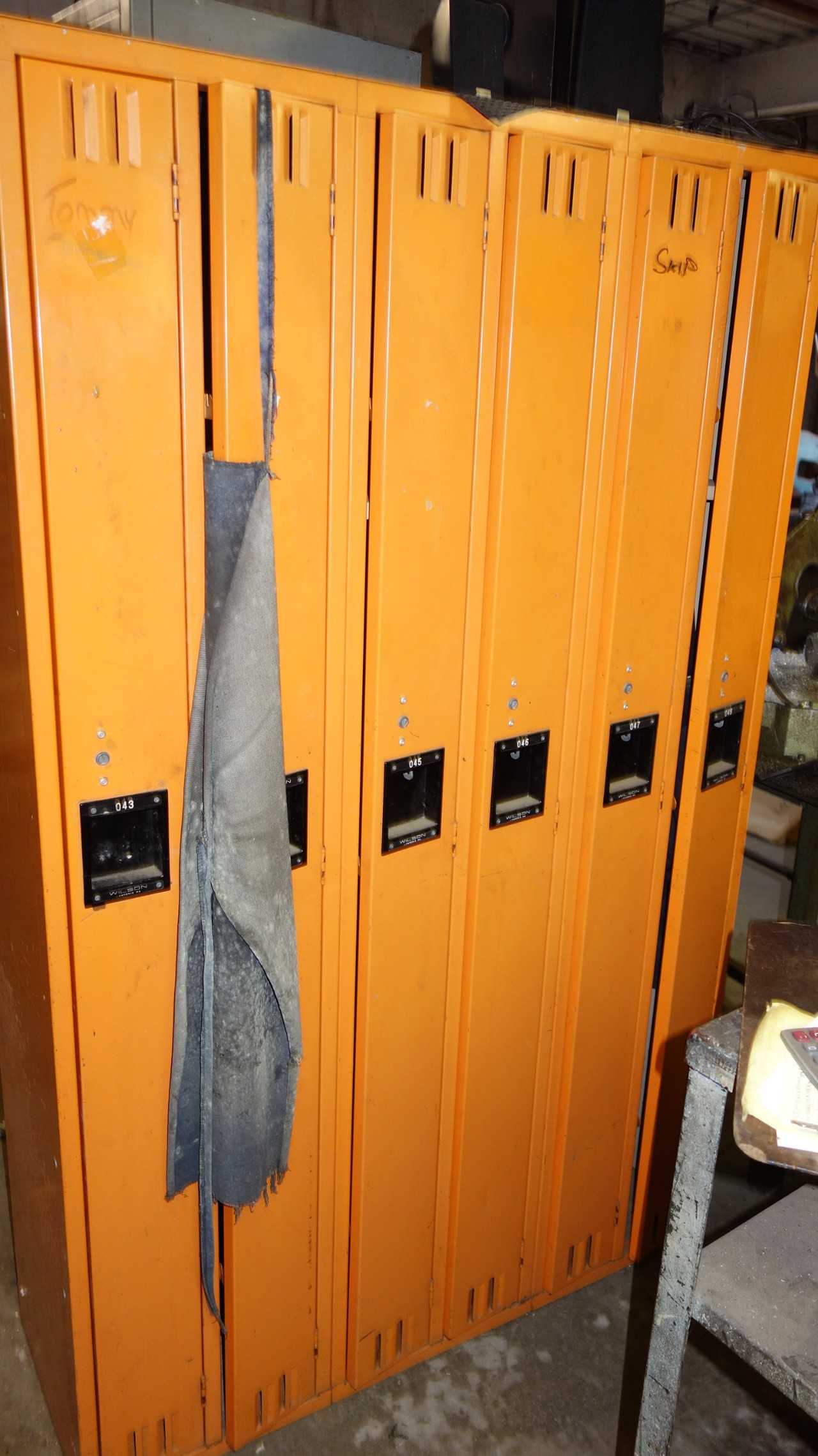 LOT OF 2 STEEL 6 DOOR LOCKERS WITH CONTENTS - TOOL STORAGE
