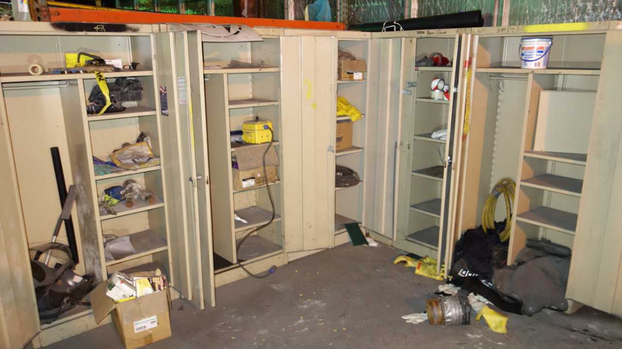 LOT OF 7 CABINETS WITH CONTENTS, PIPE FITTINGS, TOOLS - PROCESS EQUIPMENT