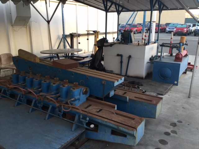 ERCO HYDRAULIC SHEET PRESS, 300 Ton Capacity - PRESSES