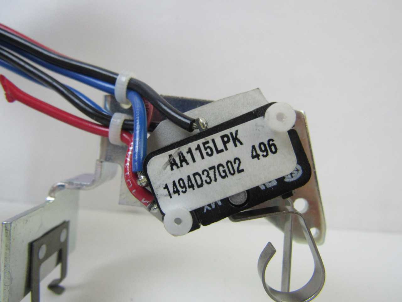 Lot of 1x AA115LPK MCCB Auxiliary Switch/Alarm Lockout - ELECTRICAL COMPONENTS