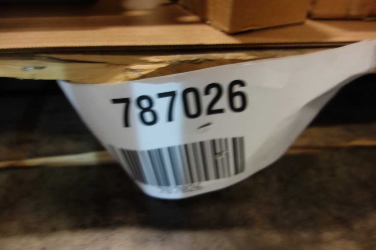 2 PALLETS OF ASSORTED VALVES AND VALVE ACCESSORIES - VALVES