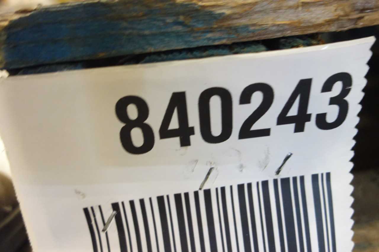 LOT OF 4 WILLIAMS GATE 6" VALVES - VALVES