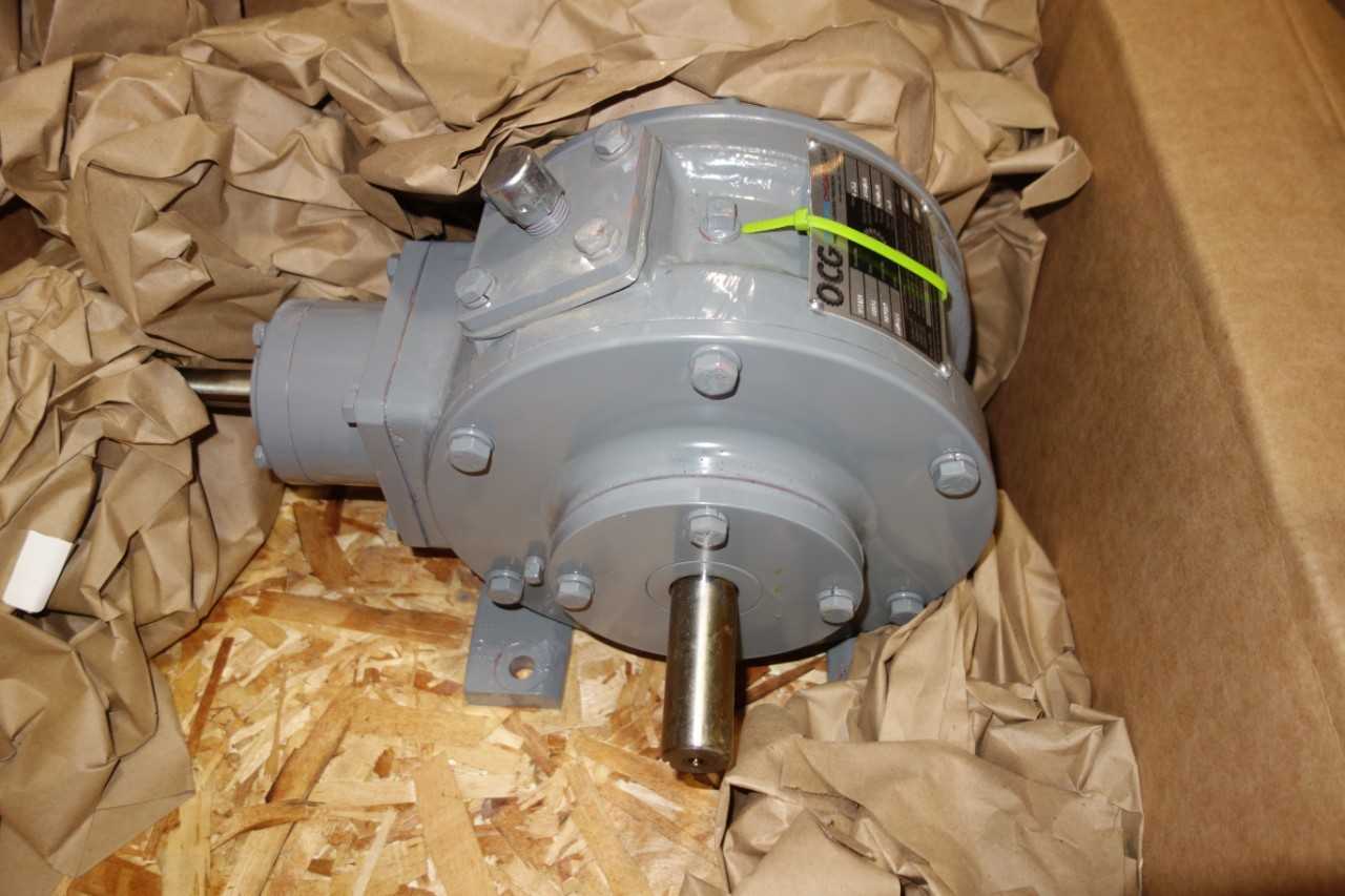 OVERTON CHICAGO GEAR REDUCER - GEAR REDUCERS