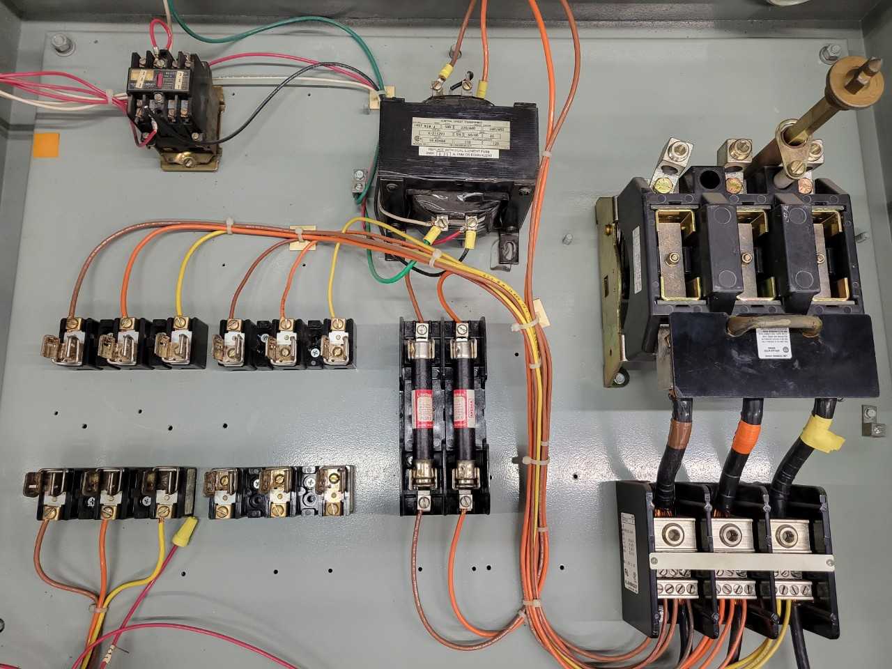Custom Panel - Contactor, Transformer, Fuses - Includes 1 x AN16GN0 - CONTROL TRANSFORMERS