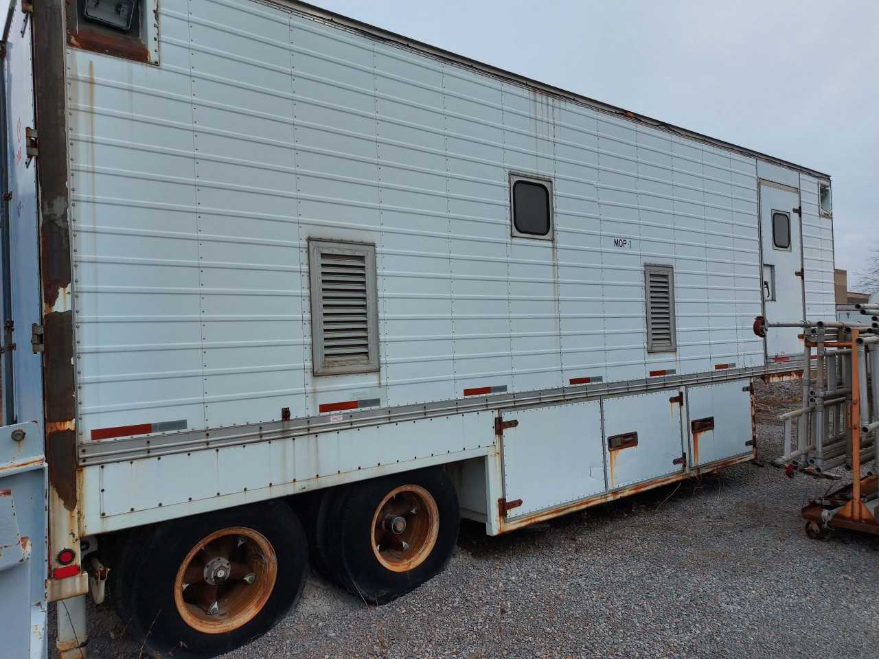 Trailer - TRAILERS