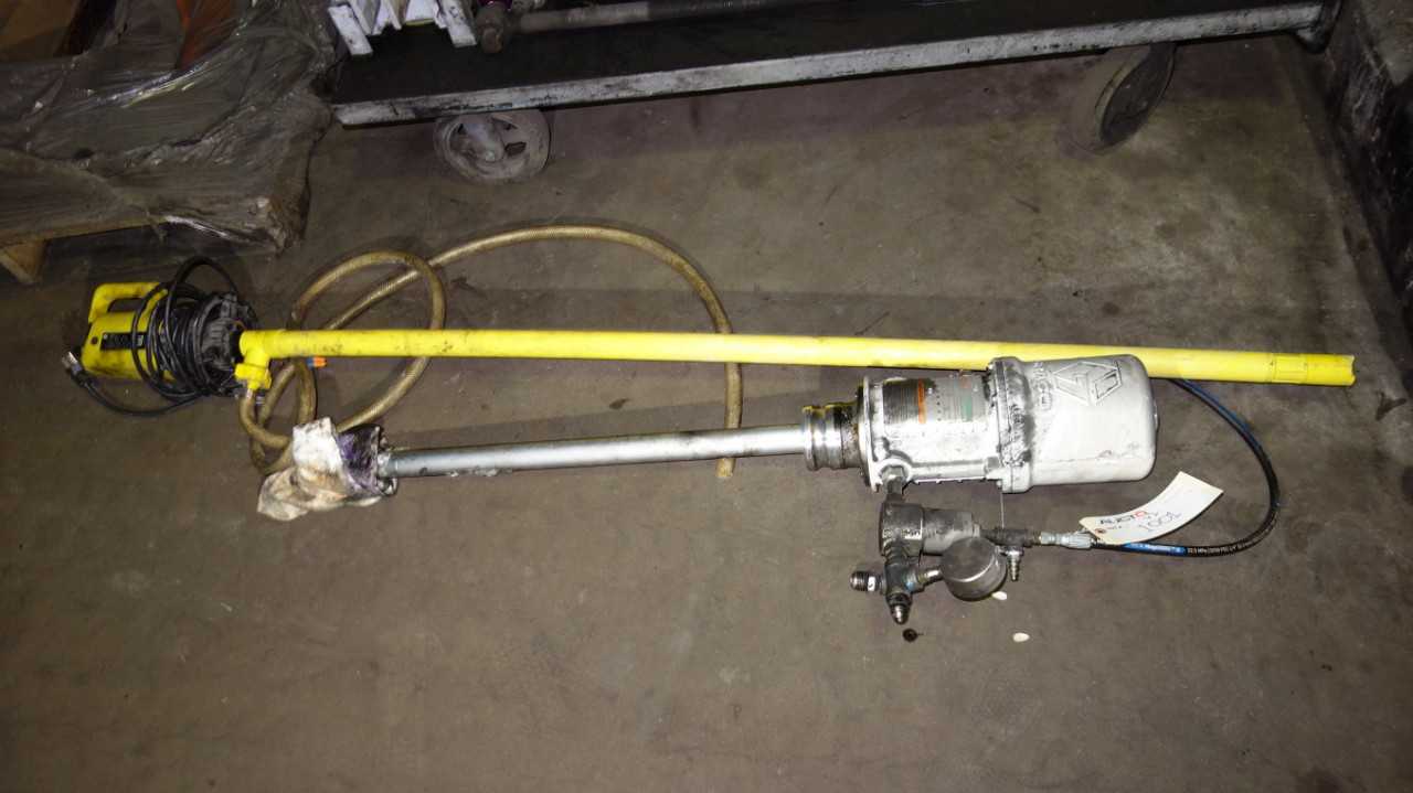 GRACO FIRE BALL PNEUMATIC GREASE PUMP, LUTZ B36C - MISCELLANEOUS