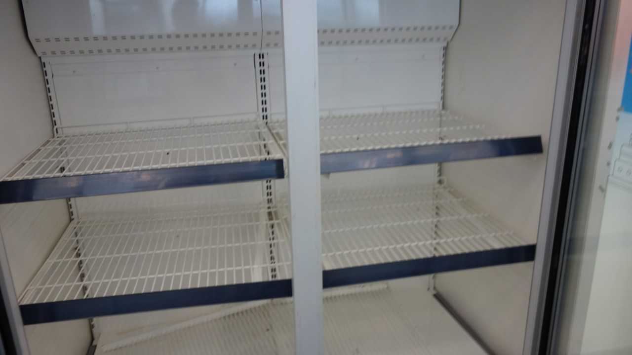 AHT VENTO GREEN MC FREEZE 156 2 DOOR MULTI-SHELF CHEST CAKE FREEZER 1.050W 208-240V-AC - FOOD & BEVERAGE