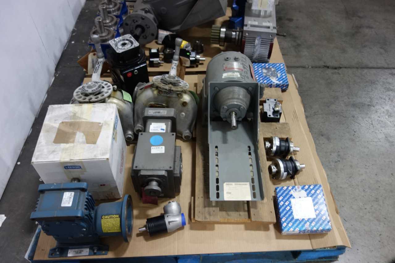 2 PALLETS OF ASSORTED GEAR REDUCERS - GEAR REDUCERS