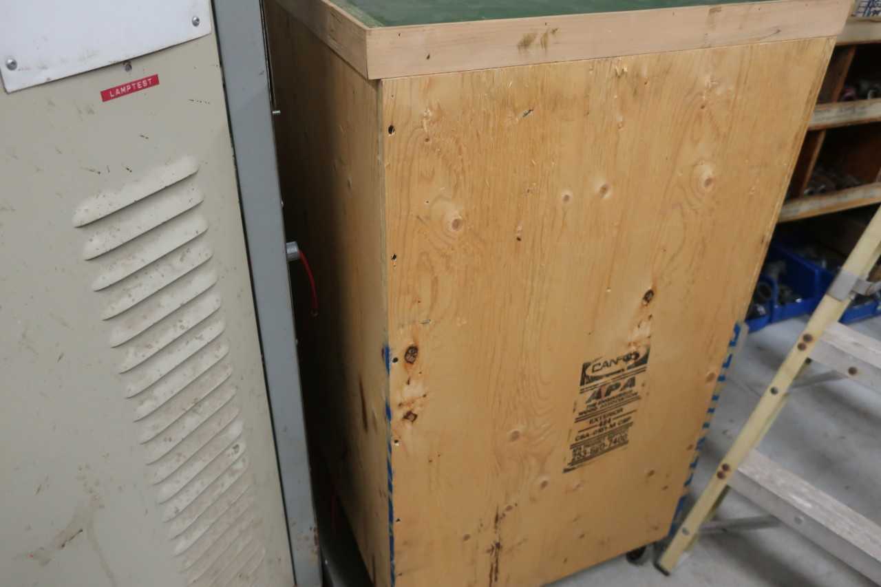 TRANSFORMER VOLTAGE TESTER CABINET - CONTROL TRANSFORMERS