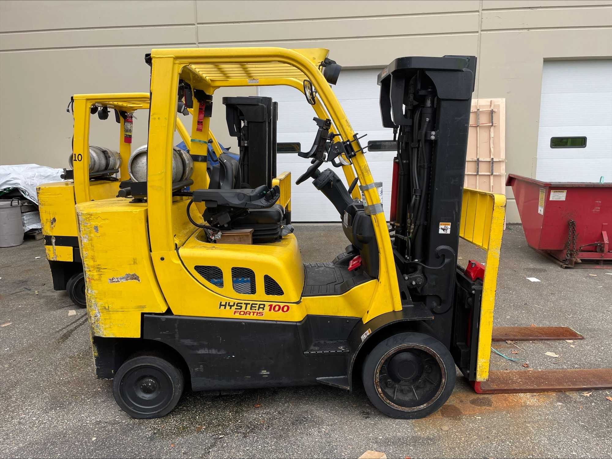 2012 HYSTER S100FTBCS 9,700 LB CAPACITY LIFT TRUCK - FORKLIFTS