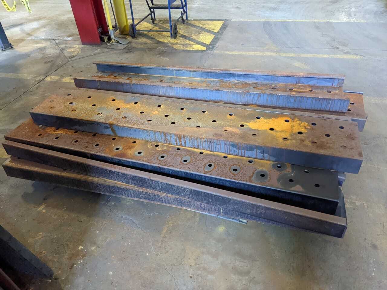 PALLET OF STEEL CHANNEL BEAMS - LIFTING EQUIPMENT