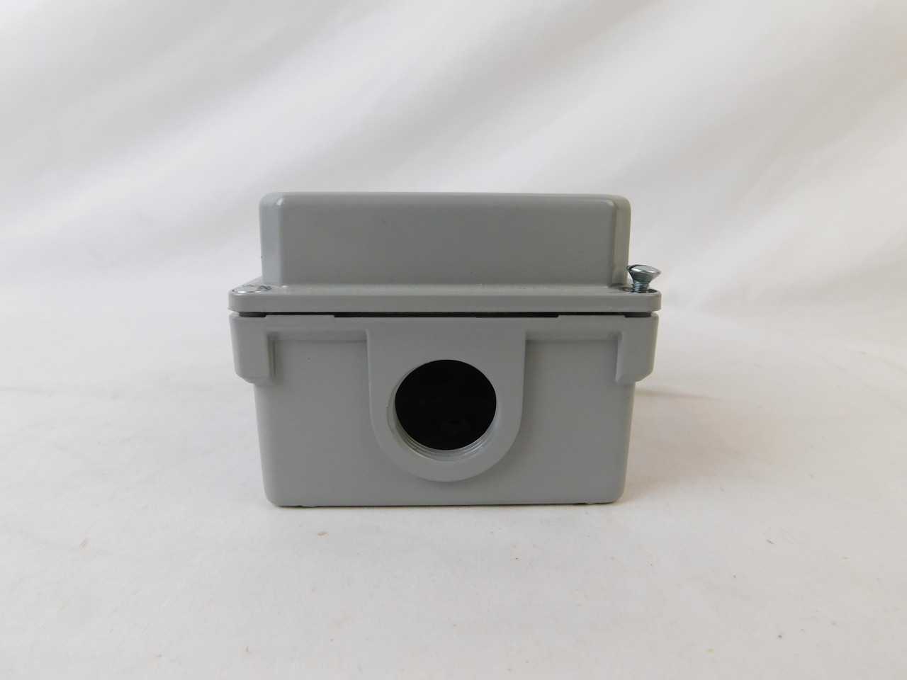 Quantity of 2 New Surplus Eaton E34N11 Pushbutton Enclosure Surface Mount - ELECTRICAL COMPONENTS