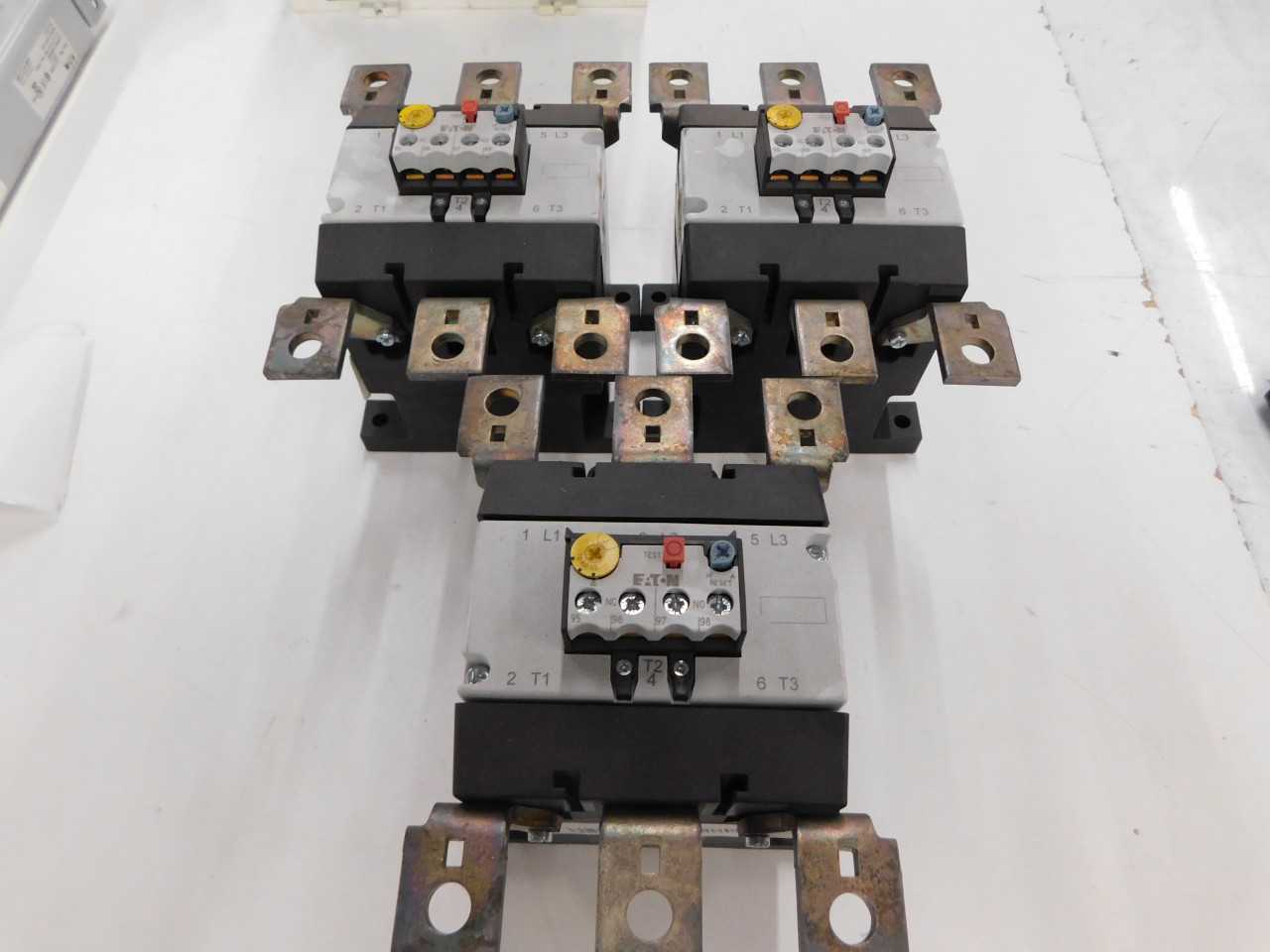 Lot of Quantity 3x XT0B070LC1 Relays - AUTOMATION & CONTROLS