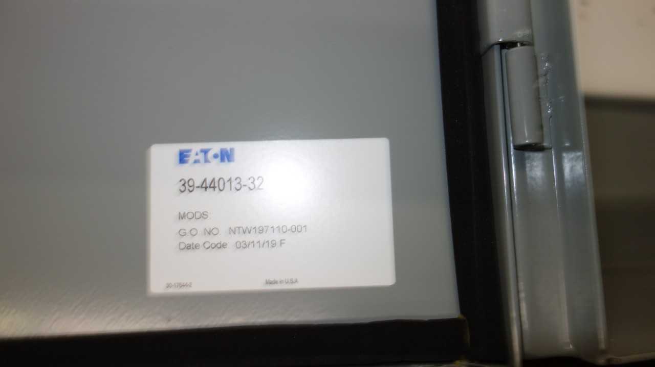 EATON 39-44013-32 INDUSTRIAL CONTROL PANEL ENCLOSURE - ELECTRICAL COMPONENTS