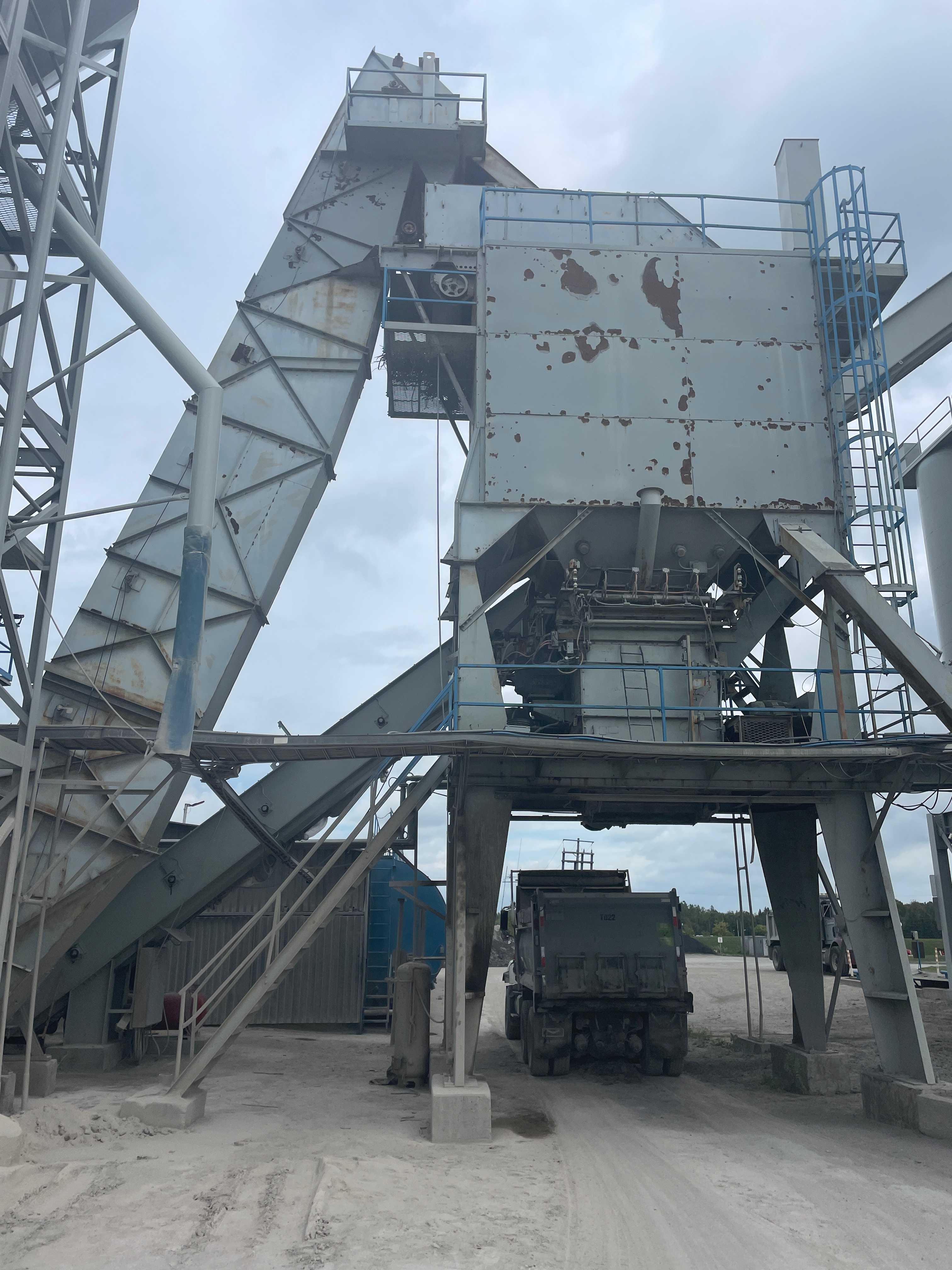 1976 Ceaderapids H40C BATCH TOWER - PAVING EQUIPMENT