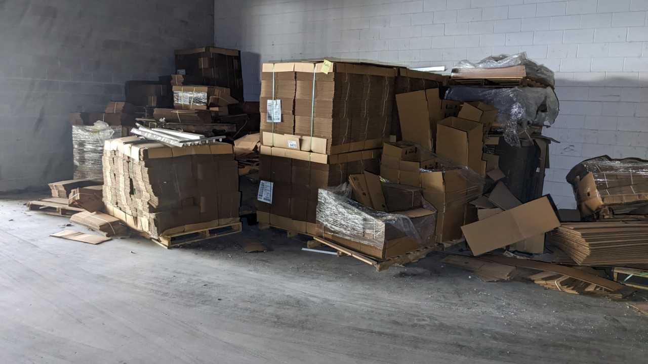 LOT OF MISC. SIZE BOXES - ELECTRIC POWER TOOLS