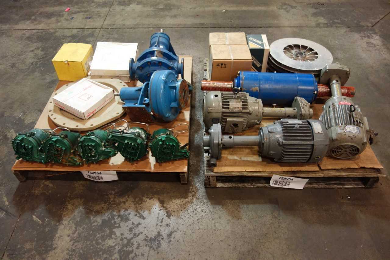 2 PALLETS OF ASSORTED PUMPS, REPLACEMENT PARTS, PUMP SEAL, SUBMERSIBLE PUMPS - PUMPS