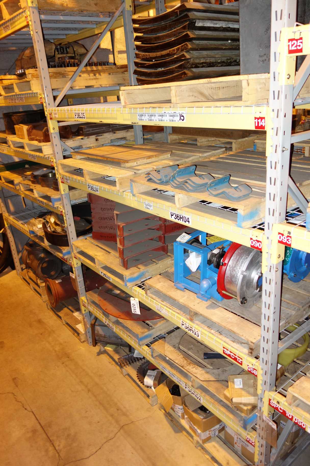 CONTENTS OF 2 UPRIGHT RACKING SECTIONS, SPROCKET - INDUSTRIAL PARTS