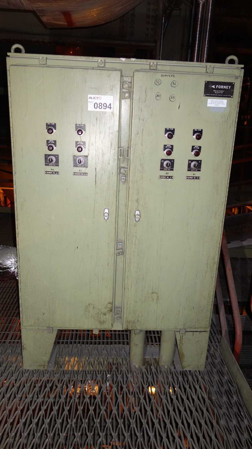 FORNEY D-354889 BURNER MANAGEMENT CONTROL PANEL W/ 8X PM DR-6101E DUAL RANGE AMPLIFIER - ELECTRICAL COMPONENTS