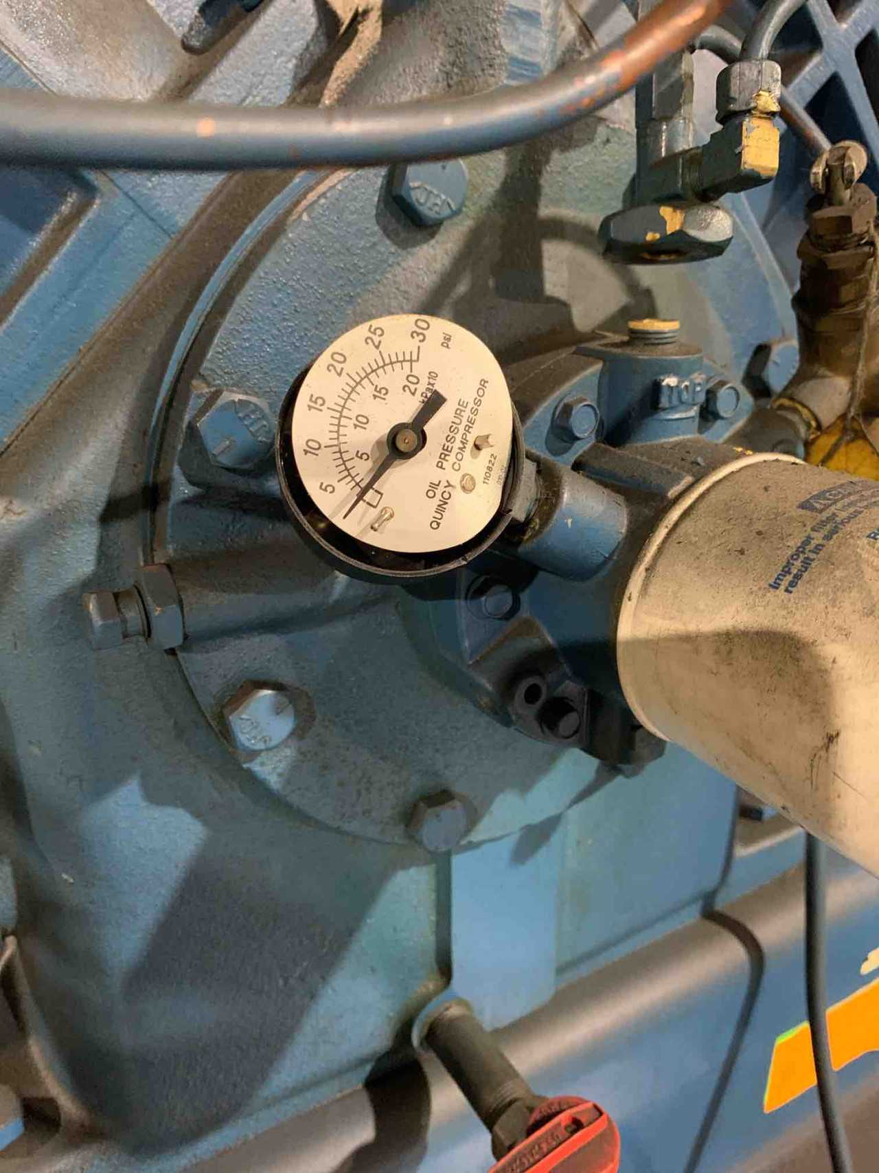 Quincy 5120 Compressor - AIR COMPRESSORS