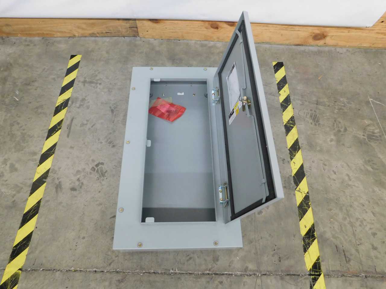 Lot of Quantity 1x AB373 Electrical Enclosure - ELECTRICAL ENCLOSURES