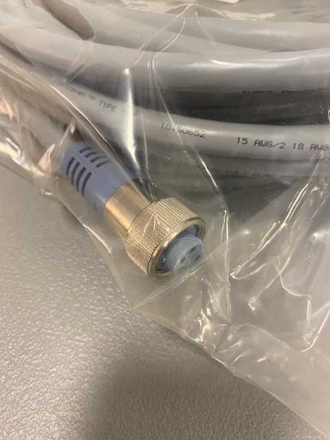 Box of 4 TURCK ID Number U7950-15 P/N VQ-COMS-15M Cables- New Open Box Item - ELECTRICAL COMPONENTS