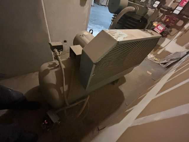 CURTIS D 97 COMPRESSOR - AIR COMPRESSORS