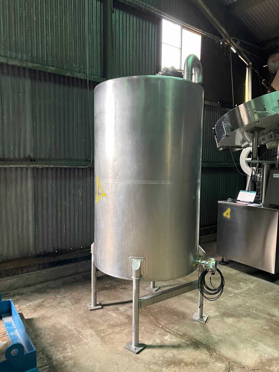 Steel Tank - PROCESS EQUIPMENT