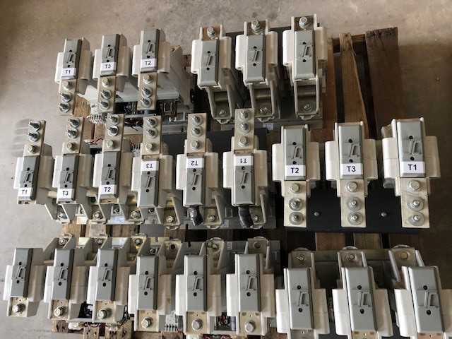 QTY OF (8) JOSLYN CLARK VACUUM CONTACTOR, MVC77U036A72-76, 7.2KV, 3PHASE, 400A, 50/60HZ - CONTACTORS