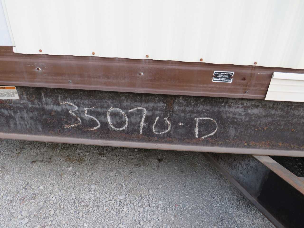 2006 SIX SECTIONS OF MODULAR OFFICES 84' X 72' MODEL 8476 - MISCELLANEOUS