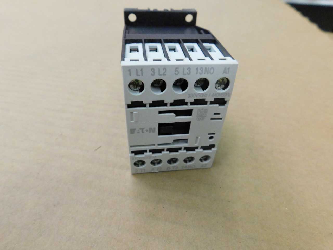 Lot of Contactors/Contactor Accessories/Motor Protective CB - ELECTRIC MOTORS