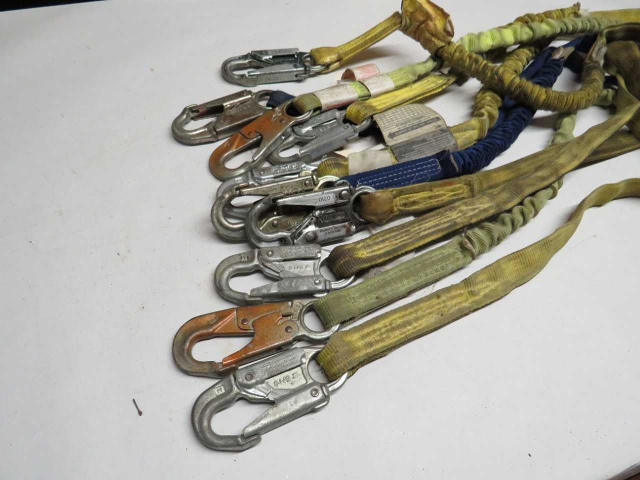 LOT OF 5 ASSORTED MILLER DURAFLEX 216WLS-8FTYL SAFETY LANYARD - SAFETY EQUIPMENT
