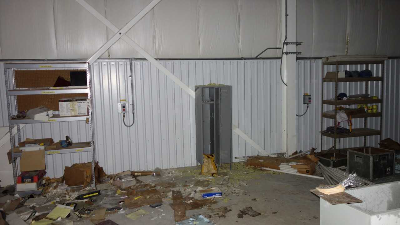 2 SECTIONS OF STEEL RACKING W/ CONTENTS, SAFETY - PALLET RACKING