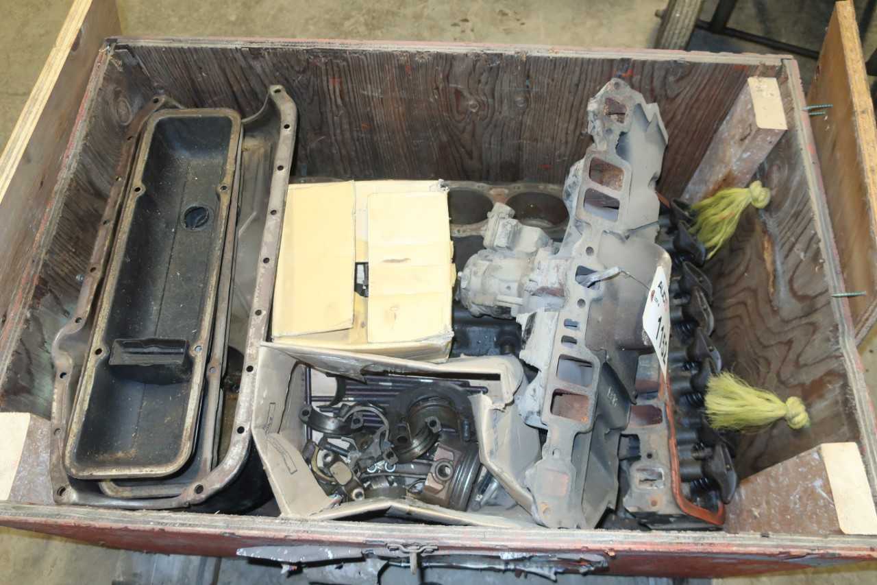 LOT OF ENGINE PARTS, MERCRUISER MARINE ENGINE 388CID