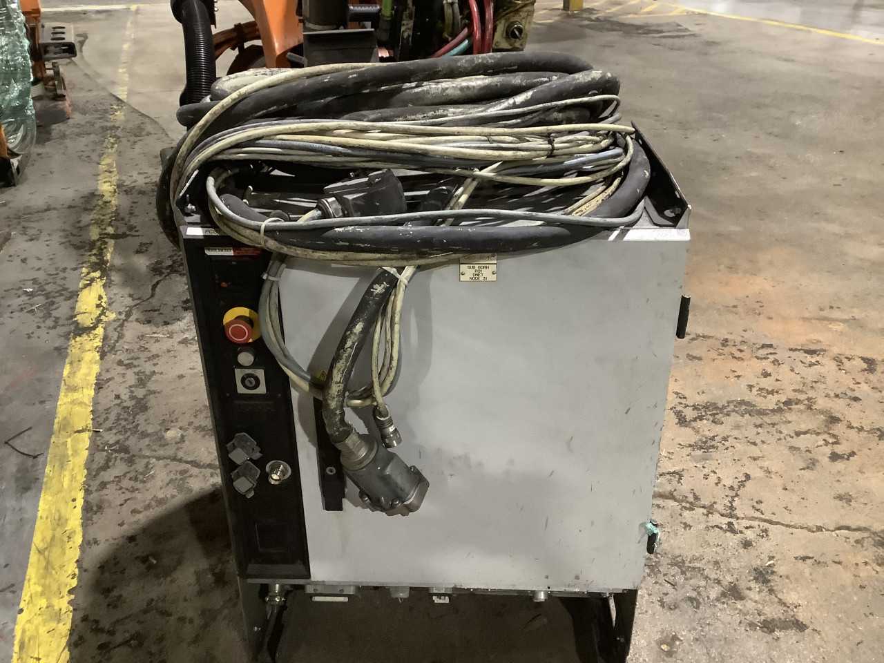 Pair of ABB IRB 6600 w/ IRC5-M2004 - INDUSTRIAL ROBOTS