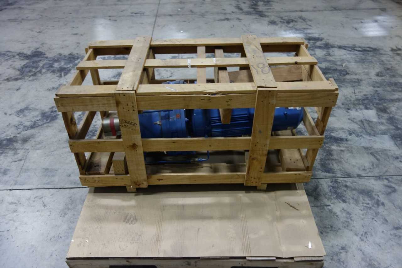 NEW SUMITOMO CVFMS10-6195DBYA-AV-B FA-L32M GEAR MOTOR - ELECTRIC MOTORS